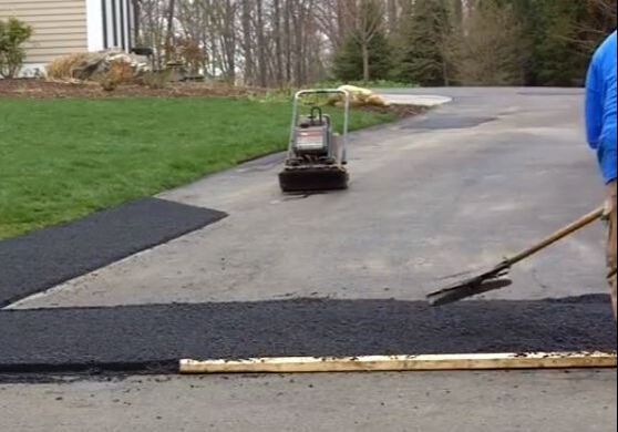 Smoothing Driveway Repair New Hampshire Paving Pros Manchester, NH
